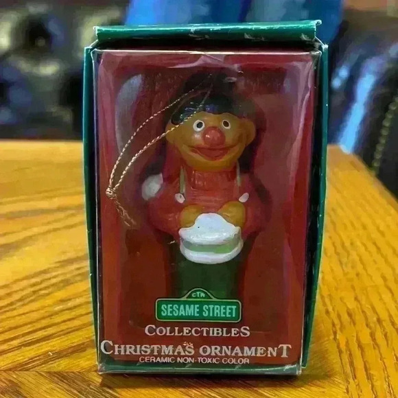 Sesame Street Other - Ernie Playing Drum Ceramic Christmas Ornament Sesame Street Muppets Vintage